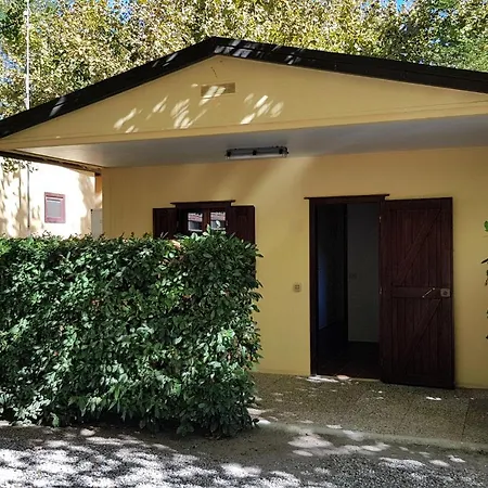 Camping Luna Hotel Marina di Massa Exterior photo